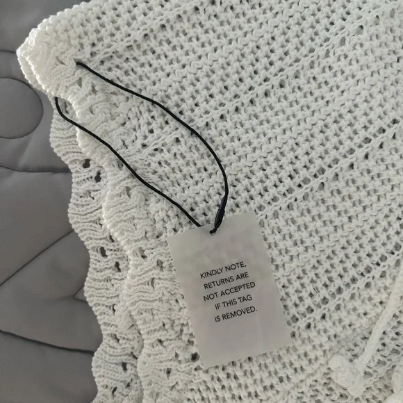 Mirtilla Short in WhiteTularosa